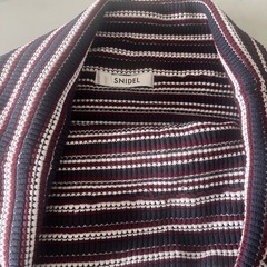 新品タグ付き）スナイデル　オフショルニットの画像