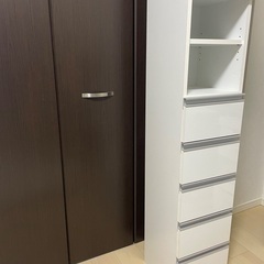 カラーボックス　隙間家具　白の画像