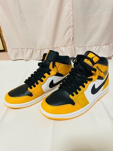 ナイキ Air Jordan 1 Mid 