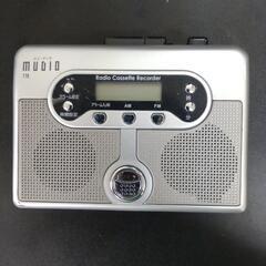 ラジオ　カセット　ポータブル