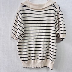 襟付きカットソー　トップス　春夏秋服の画像