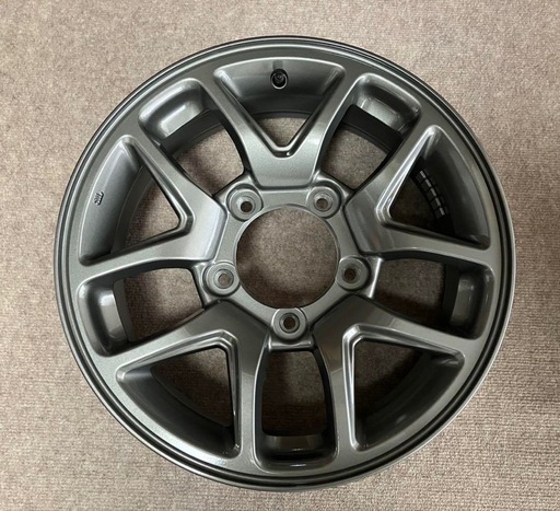 ジムニー　アルミホイール新品4本