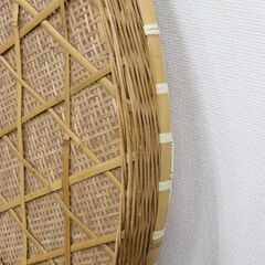≪ZU1497ジ≫ 大型 笊/ざる/ザル 直径約80㎝/深さ約6㎝ 工芸品/竹工芸 竹細工/竹編 干物/乾物 梅干し 天日干し 古民具/古道具の画像