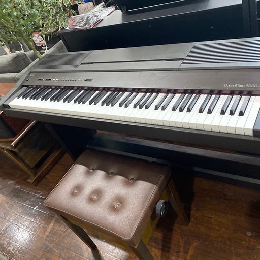 ⭐️オススメ⭐️Roland 電子ピアノ HP-3000 ブラウンカラー　椅子付き No.5932 KE　