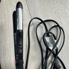 携帯用ヘアアイロンの画像