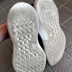 ニューバランススニーカーの画像