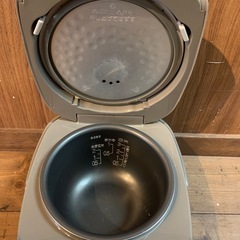 象印　炊飯器　NS-LC05 XJステンレスブラウン　3合炊き　0.54L　の画像