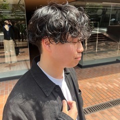 🚺🚹30代まで限定！明日19時！カットパーマ無料！