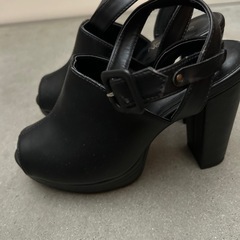 黒　ハイヒールサンダル🖤23.5の画像