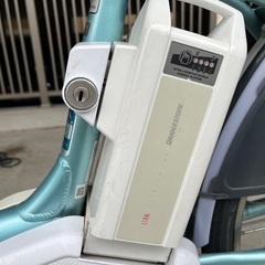 ブリヂストン　アシスタ　12.8Ah リチウム　チャイルドシート付きの画像