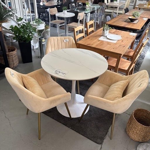 ダイニングテーブルセット