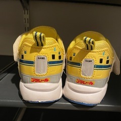 【受け渡し決定】ドクターイエロー　光るシューズの画像