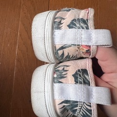 スニーカーの画像