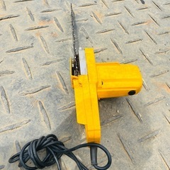RYOBI 電気チェーンソーの画像