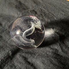魔除け、クリスタルボールの画像