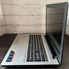 ⭐️美品【Windows11✨】 ノートパソコンLenovo Ideapad 300 -15IBR/15.6インチ/SSD256GB 【バッテリー正常🔋✨】の画像