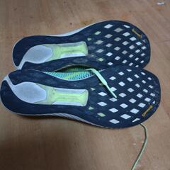 アディダス　Bounce 陸上ランニングシューズ イエロー　27cmの画像