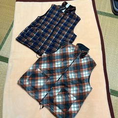【差し上げます】フリースベスト2着セット