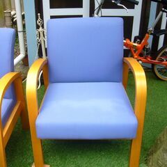 【椅子】OKAMURA オカムラ ミーティングチェア・多目的チェア　１脚（定価４万円）の画像