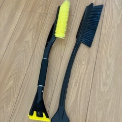 スノーブラシ⭐︎1つで300円、2つで500円