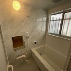 京都市山科区御陵封ジ山町　6LDK　まるで別荘！？中古戸建　敷地広々100坪超！ペットの多頭飼いも可能！ − 京都府