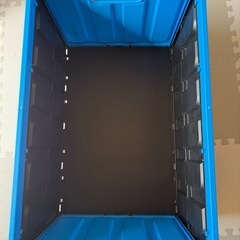 差し上げます　折りたたみコンテナ　一個