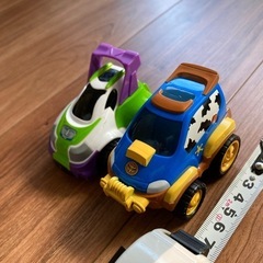 トイストーリー　ミニカー2台の画像