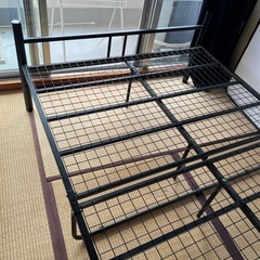 ダブルベッド用フレーム ブラック の画像