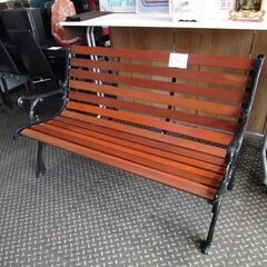 ベンチ入荷しました