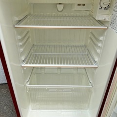 ■昭和レトロ 約40年前 動作品■ナショナル 2ドア冷蔵庫 1986年製 140L■松下電器産業 NR-B148W-T 単身向け 1人用冷蔵庫■アンティーク ビンテージ インテリアとしての画像