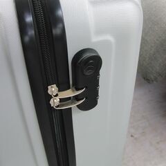 未使用 超軽量キャリーケース 20インチ 39L  シルバー MCR-001 ハードケース キャリーケース スーツケース 旅行かばん キャスター付き 札幌 手稲の画像