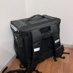 ウーバーイーツ　バッグの画像