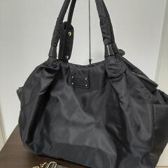 【美品】D'colle マザーズバッグ 黒色 おむつ替えシート内蔵の画像