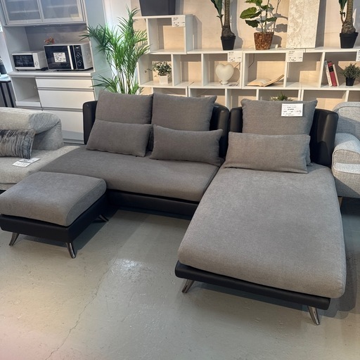 ニトリ　布張りカウチソファ