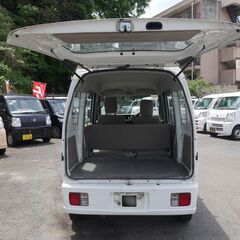 (6454) 33万　H.26(2014)年　日産 NV100クリッパー 　AT　4WD　白　走行135,135KMの画像