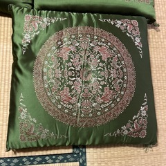 高級座布団5枚セットの画像