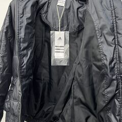 i2071HI adidas レディース 中綿 ジャケット Lサイズ ブラック 黒 アウター タグ付 アディダス Z07299 ZB009 防寒着 未使用保管品の画像