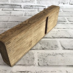 W111 鉋/かんな 月鬼 在銘 三日月マーク 彫絵/図 大工道具 宮大工 ハンドツール 現状品の画像