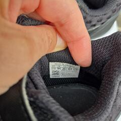 adidas アディダス EF9277
キッズ スニーカーの画像