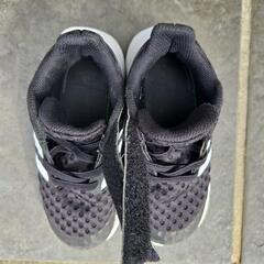 adidas アディダス EF9277
キッズ スニーカーの画像