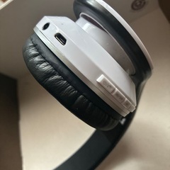 ヘッドホンの画像