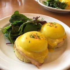 エッグベネディクト食べてみたい