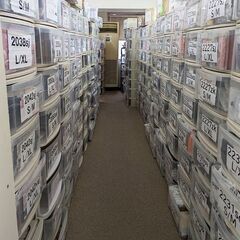 【駅チカ】【室内】アパレル通販倉庫でのピッキング・梱包作業の画像