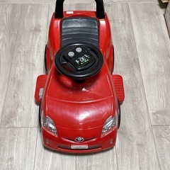 電動乗用カー　プリウス　子供が乗れる電動車
