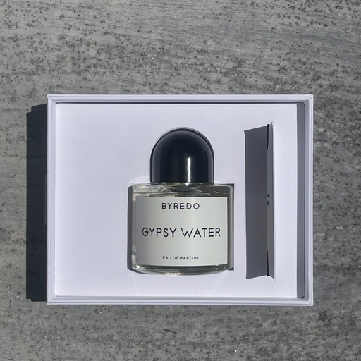 大大お得?　早い者勝ち　これ以上は値下げ出来ません　26500円→12500円バイレード GYPSY WATER Eau de Par