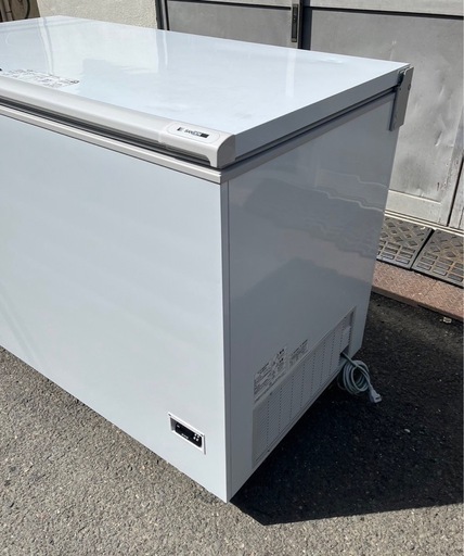 【動確済み】2020年 SANDEN 業務用 冷凍庫 SH-500XD 500L 単相 100V 1351×730×893 冷凍ストッ