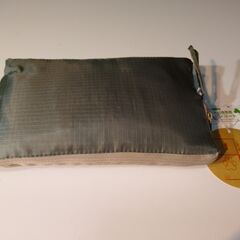 犬の服　フード付携帯用レインコート　カーキ　3L