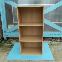 お譲りします！ お手軽収納！！ 薄茶 カラーボックス 3段（中古...