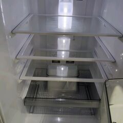 jy■美品 MITSUBISHI/三菱 146L 2ドア冷凍冷蔵庫 2024年製 MR-P15J-W 動作確認済 25e菊HGの画像