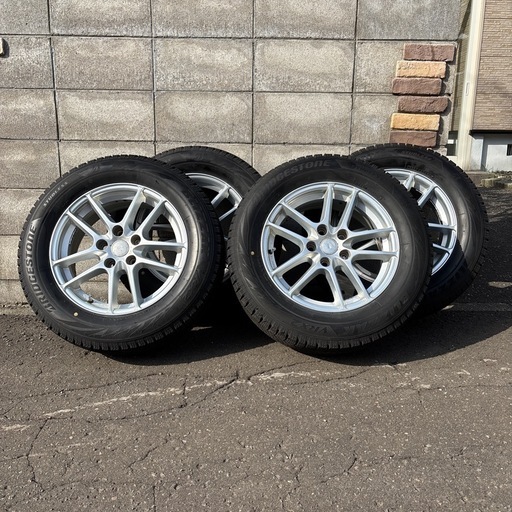 ブリヂストン ブリザック VRX2 215/60R16 スタッドレス